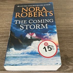The Coming Storm by Nora Roberts